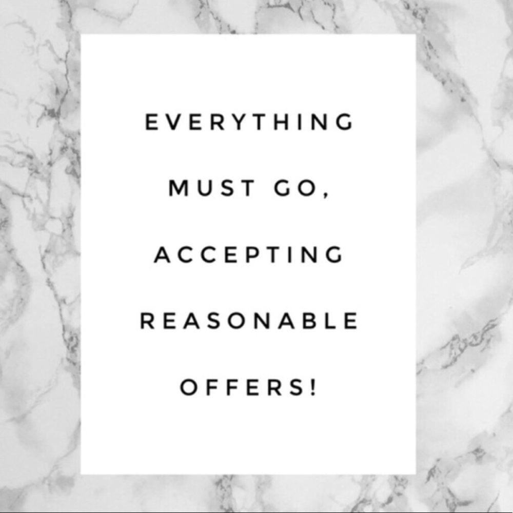 ¡Everything Must Go!